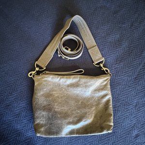 Rough & Tumble PINCHED BOTTOM TRAVELER in WOLF